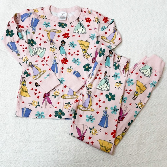 Hanna Andersson Other - HANNA ANDERSSON Disney princess 2-piece pajamas, sz 6-7, light pink